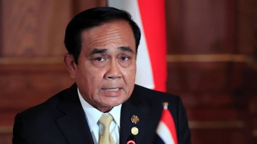 Ông Prayut đối diện áp lực yêu cầu từ chức Bộ trưởng Quốc phòng Thái Lan