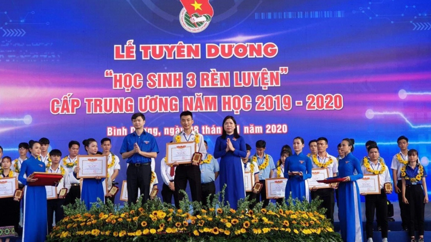 Tuyên dương “Học sinh 3 tốt” và “Học sinh 3 rèn luyện” cấp Trung ương năm học 2020 – 2021