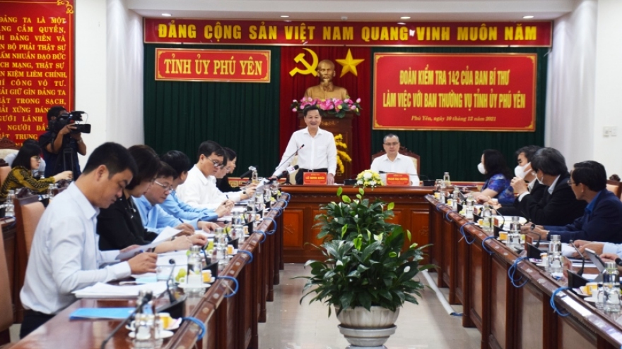 Phó Thủ tướng Lê Minh Khái làm việc với Ban Thường vụ Tỉnh ủy Phú Yên