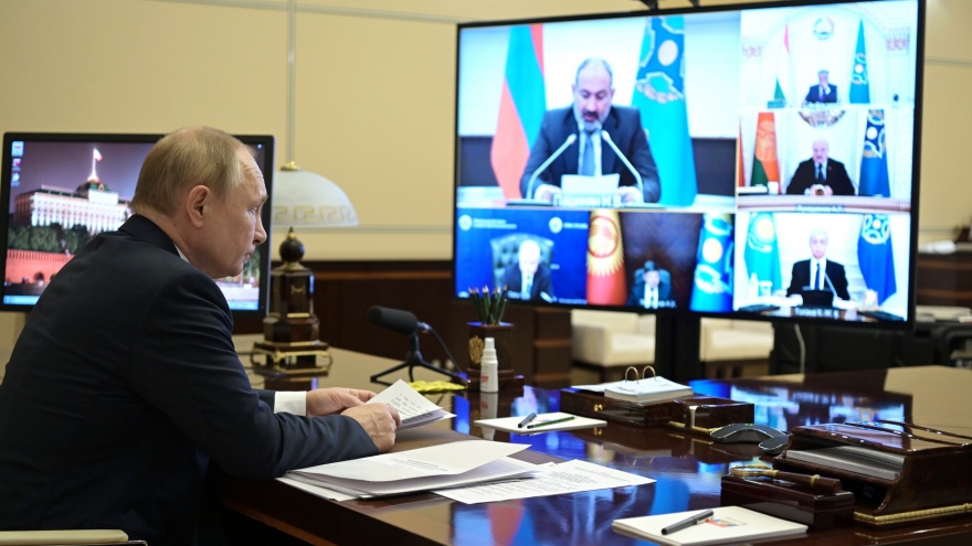 Tổng thống Putin: "Công nghệ Maidan" được sử dụng trong bạo loạn tại Kazakhstan