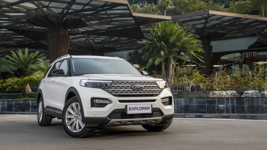 Ford Explorer 2022 chính thức ra mắt với giá 2,366 tỷ đồng