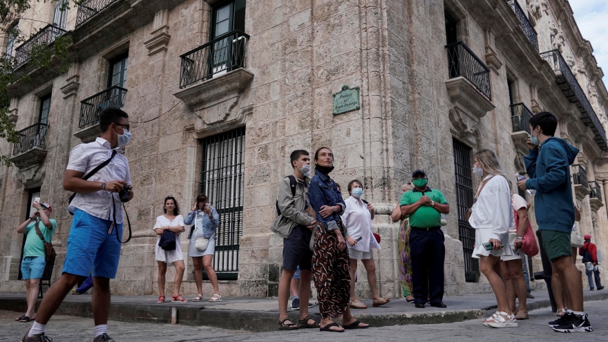 Tăng cường chống COVID-19, Cuba vẫn đảm bảo cho ngành du lịch hoạt động  