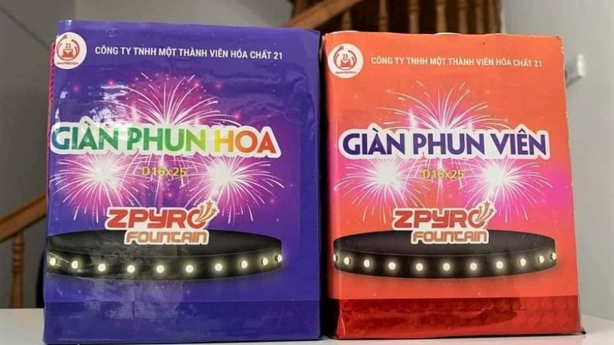 Cửa hàng bán pháo hoa Z121 cao hơn giá niêm yết sẽ buộc phải đóng cửa