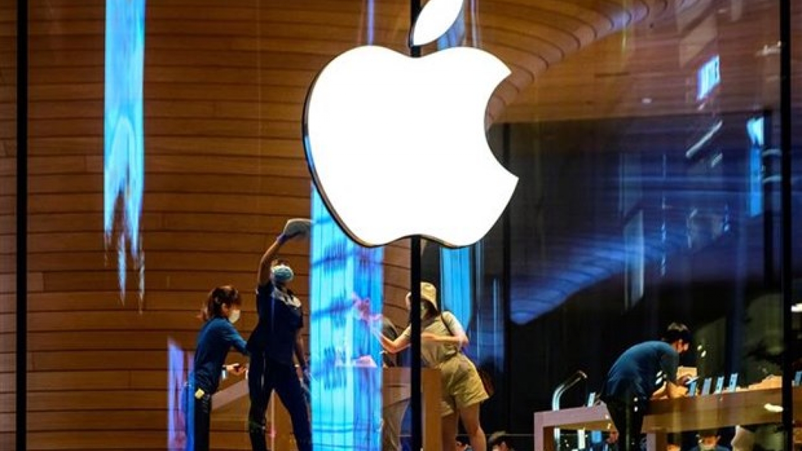 Apple yêu cầu nhân viên cung cấp bằng chứng tiêm vaccine tăng cường