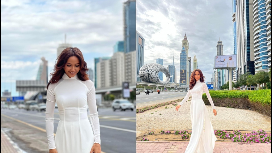 Chuyện showbiz: Hoa hậu H'Hen Niê diện áo dài trắng tinh khôi, thả dáng quyến rũ ở Dubai