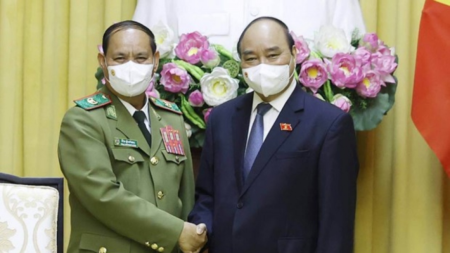 Chủ tịch nước: "Không để Việt Nam, Lào trở thành nước trung chuyển ma túy"