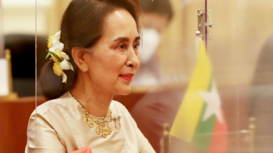 Tòa án Myanmar tuyên án bà Aung San Suu Kyi thêm 4 năm tù giam