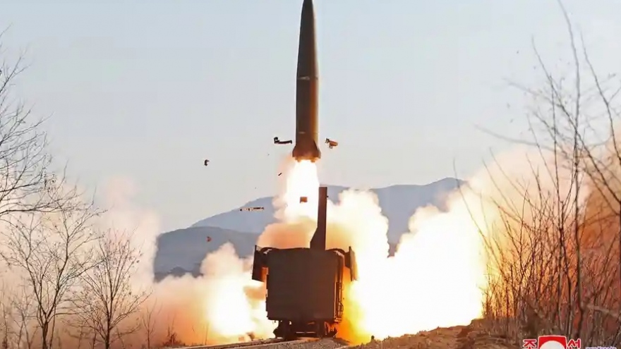 Triều Tiên tiếp tục phóng tên lửa – lần thứ 7 trong chưa đầy 1 tháng