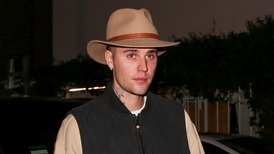Justin Bieber cắt tóc "cực ngầu", tái xuất điển trai khi đi ăn tối tại nhà hàng