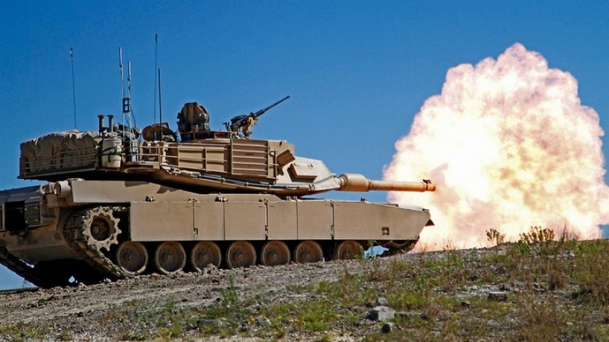 Australia chi 3,5 tỷ AUD mua xe tăng và vũ khí của Mỹ