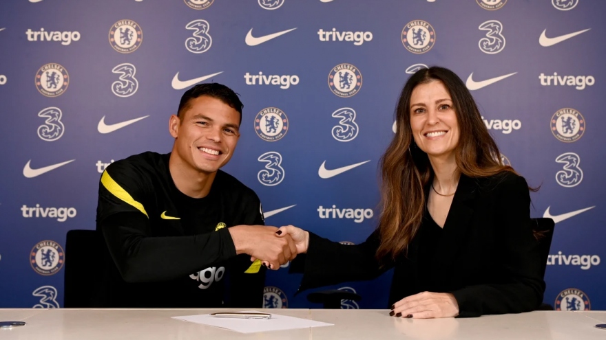 Chelsea gia hạn hợp đồng thành công với Thiago Silva