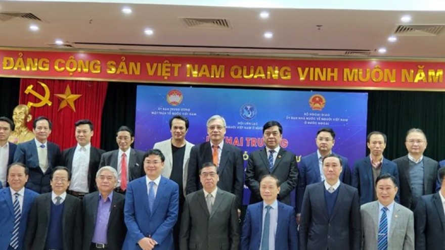 Investment Support Forum for Overseas Vietnamese established