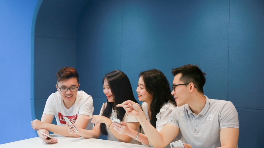 Ví VNPAY tặng Hổ đúc vàng 9999 và hàng trăm ngàn voucher cho khách hàng may mắn