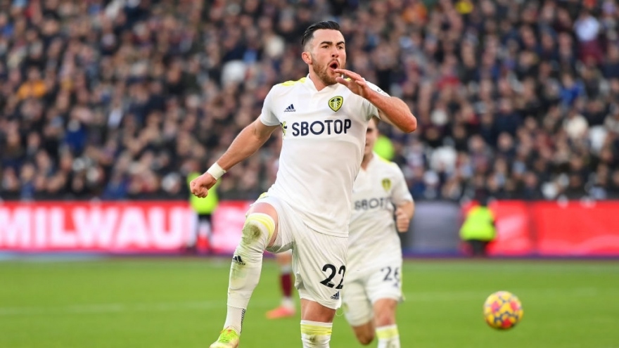 Tiền vệ Leeds ghi hat-trick đầu tiên ở Ngoại hạng Anh trong năm 2022 