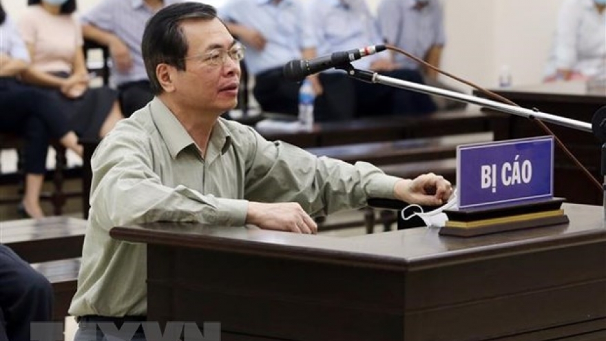 Appeal trial for ex-Minister of Industry and Trade Vu Huy Hoang resumes