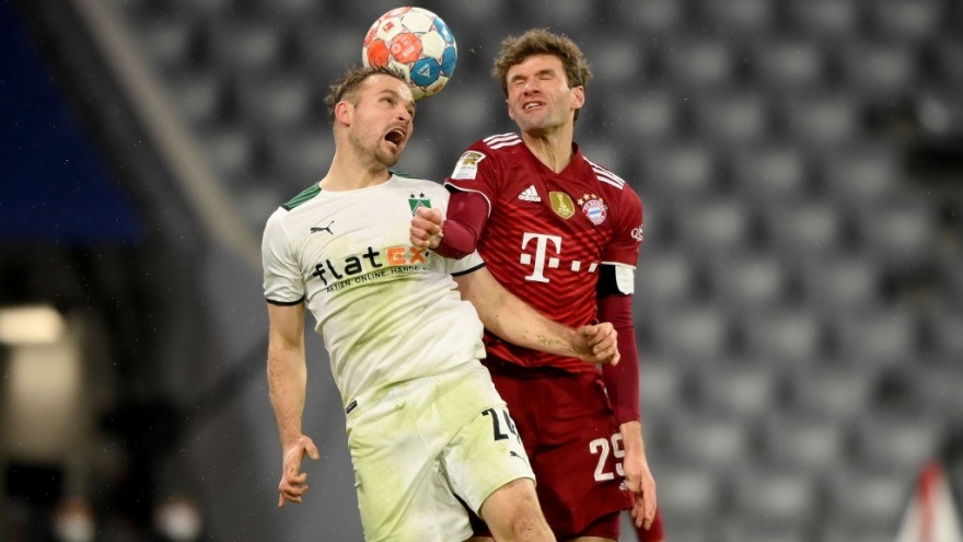 Kết quả bóng đá hôm nay 8/1: Bayern thua đau Gladbach