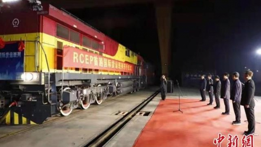 First Chinese RCEP train departs for Hanoi
