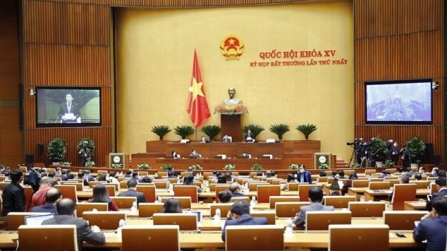 Lawmakers to wrap off first extraordinary session