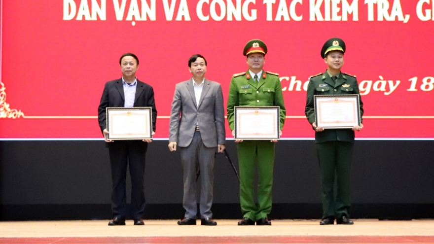 Lai Châu quán triệt việc học tập và làm theo Bác