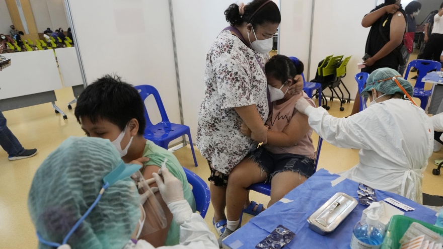 Thái Lan sẵn sàng tiêm vaccine ngừa Covid-19 cho trẻ dưới 12 tuổi