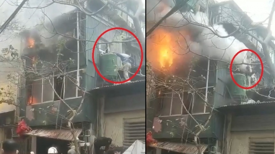 "Người hùng" cứu cháu bé bị mắc kẹt trong ngôi nhà bốc cháy ở Hà Nội