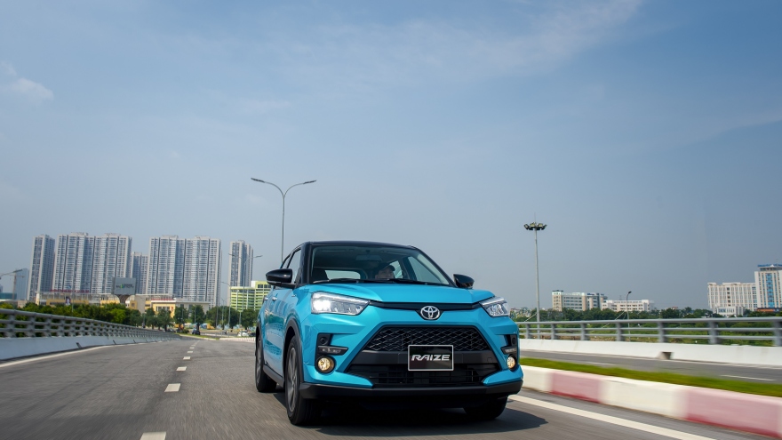 Toyota Việt Nam đạt kết quả kinh doanh ấn tượng, trở thành hãng xe bán chạy nhất năm 2021