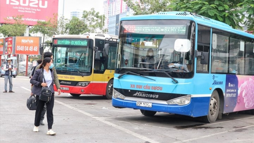 Hà Nội cho phép xe buýt hoạt động 100% công suất từ 8/2 