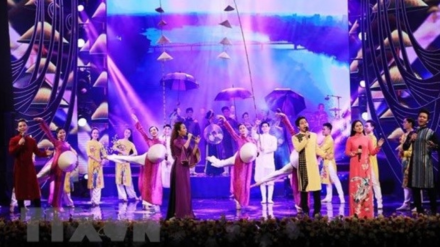 Greater efforts to be made to foster connections with Vietnamese community abroad