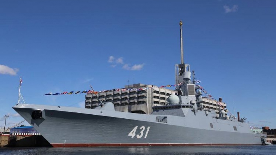 Tàu khu trục NATO do thám tàu Nga tập trận tại Địa Trung Hải?