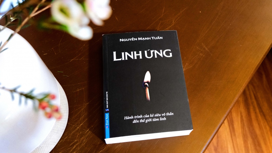 Một thời đã qua trong “Linh ứng” của Nguyễn Mạnh Tuấn