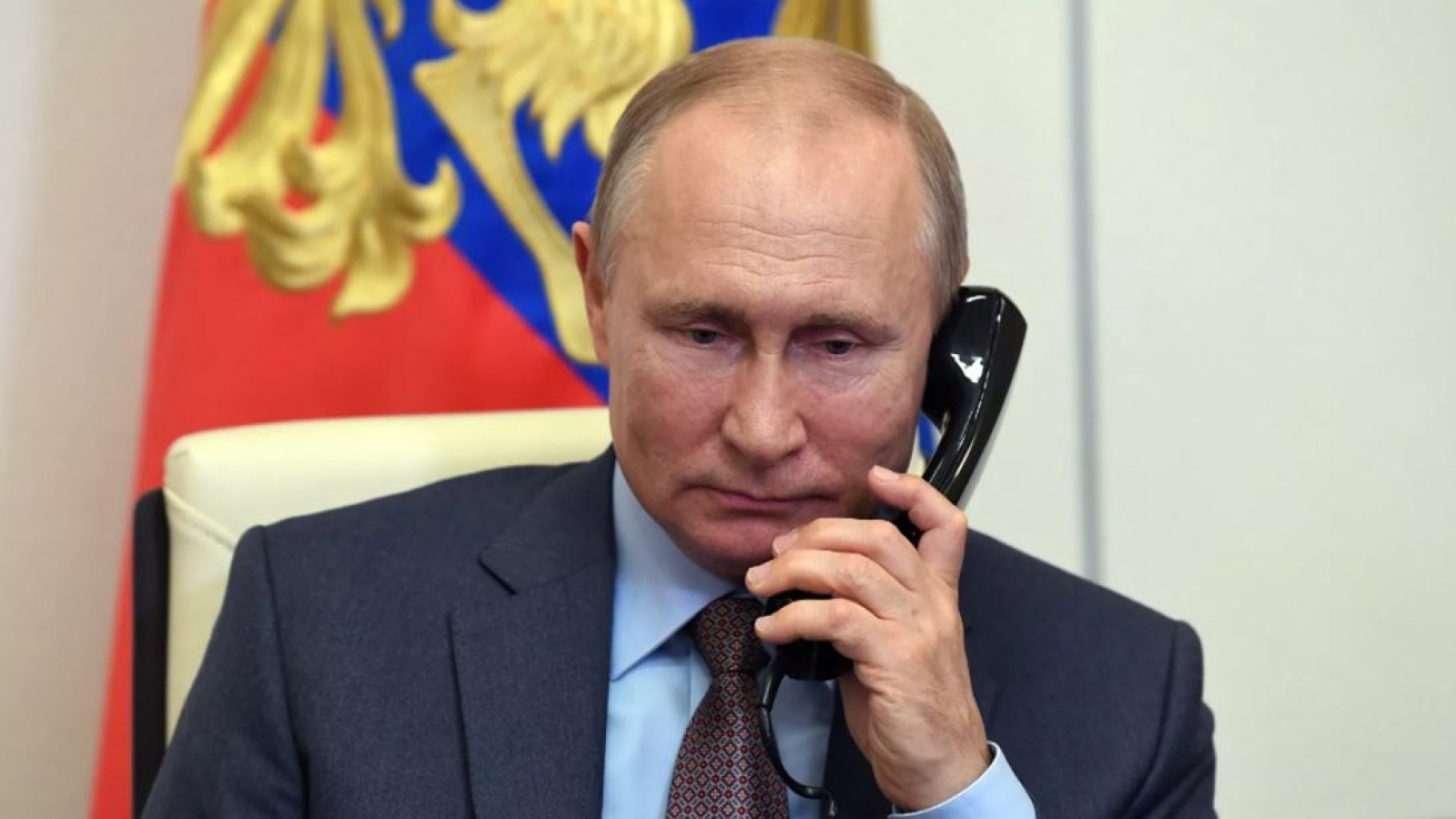 Tổng thống Putin giải thích với Thủ tướng Na Uy mục tiêu chiến dịch ở Ukraine