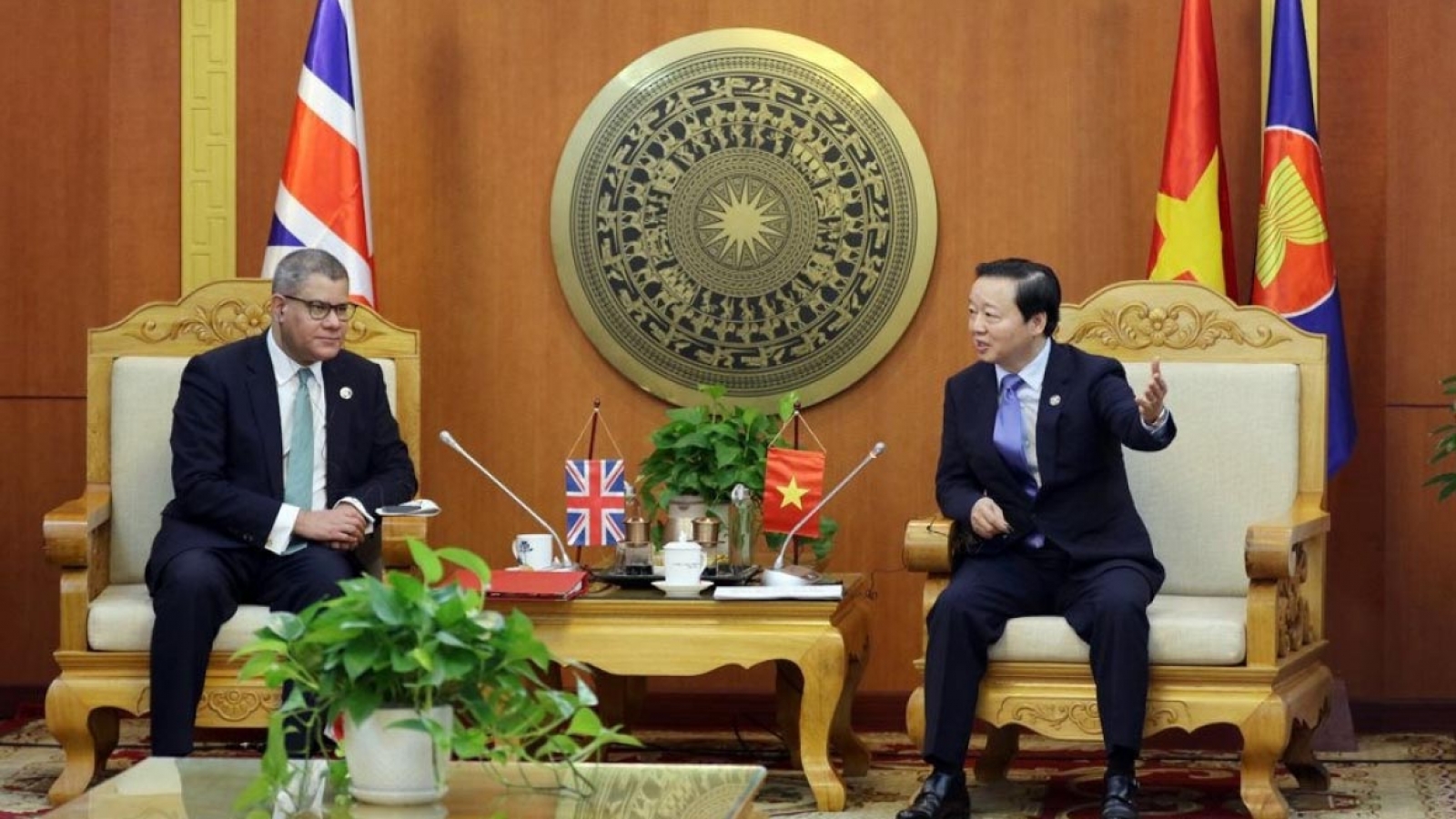COP26 president highly appreciates Vietnamese response to climate change