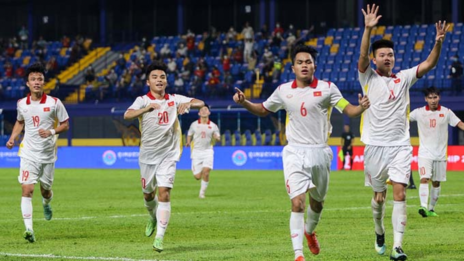 Vietnam’s U23s add four players after more COVID-19 cases detected
