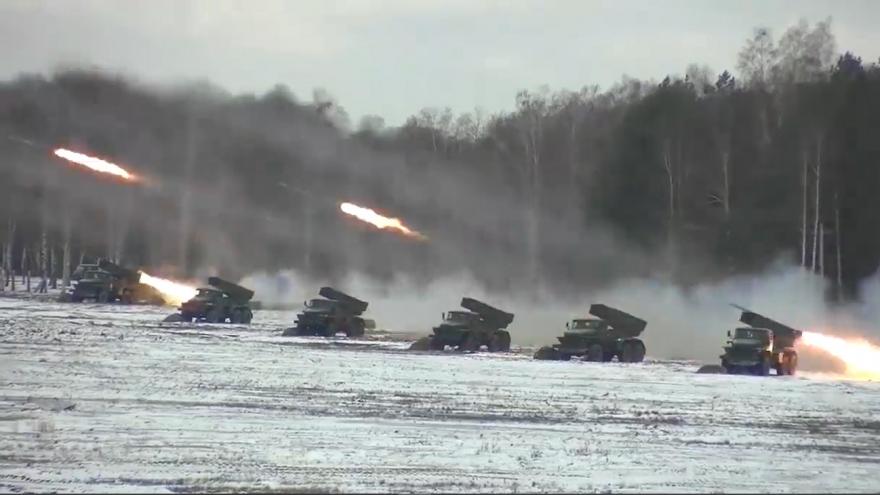 Dàn vũ khí Nga và Belarus tham gia tập trận gần biên giới Ukraine