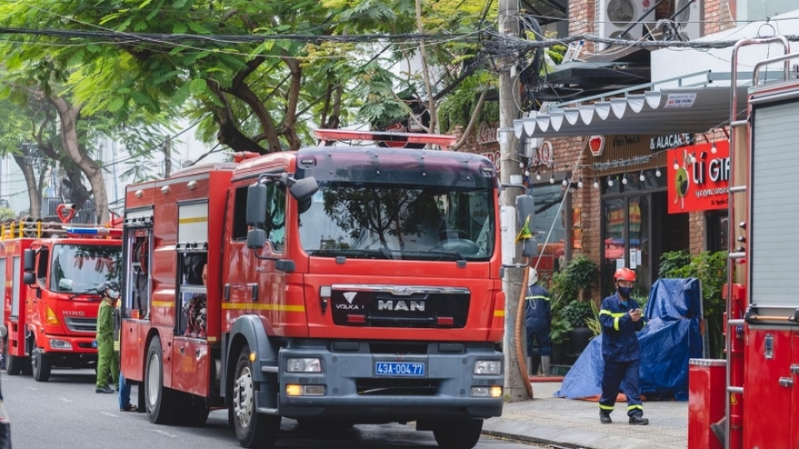 Kịp thời dập tắt đám cháy nhà hàng ở Đà Nẵng