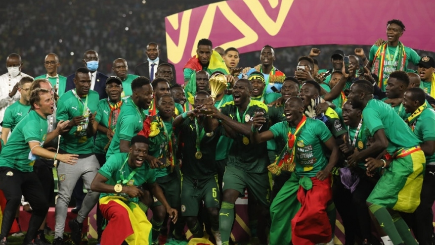 Mane đánh bại Salah, Senegal lần đầu vô địch AFCON 