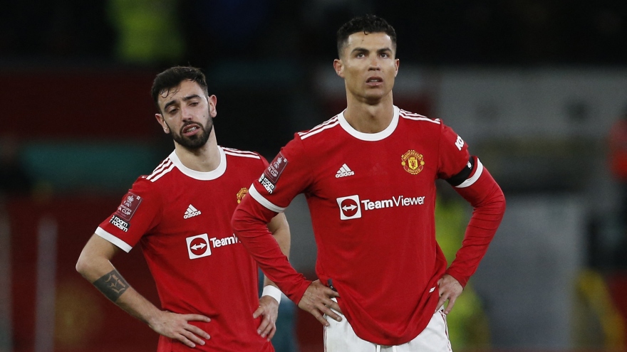 Ronaldo và Elanga hoá "tội đồ", MU bị Middlesbrough loại khỏi FA Cup