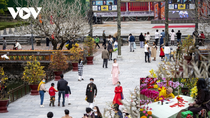 People in central Vietnam prefer traveling on lunar New Year’s Day