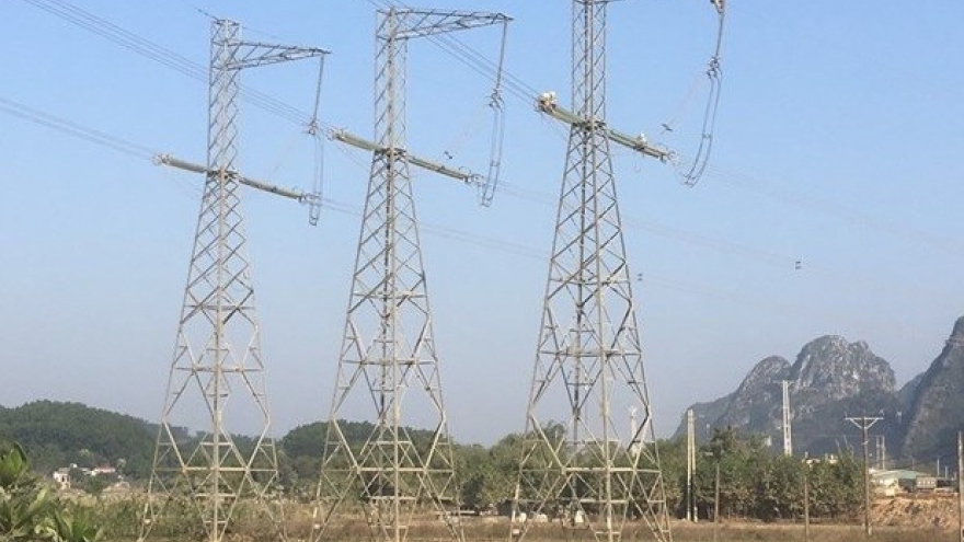 Laos allows private firms to study building power line to Vietnam