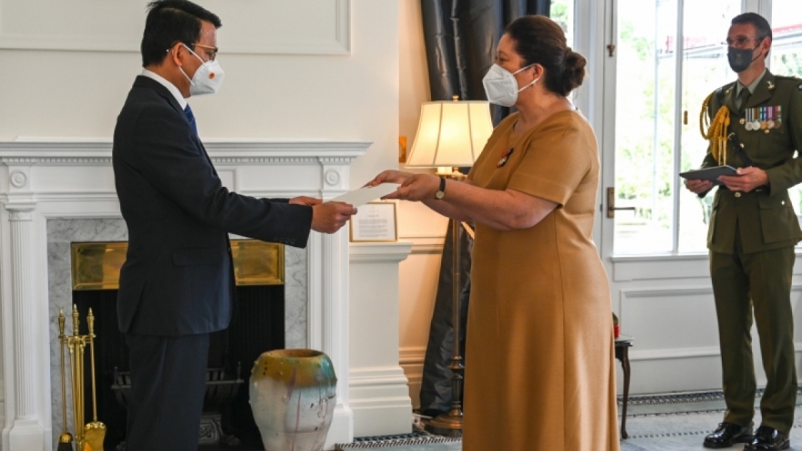 New Zealand pledges to support Vietnam in pandemic fight and economic recovery