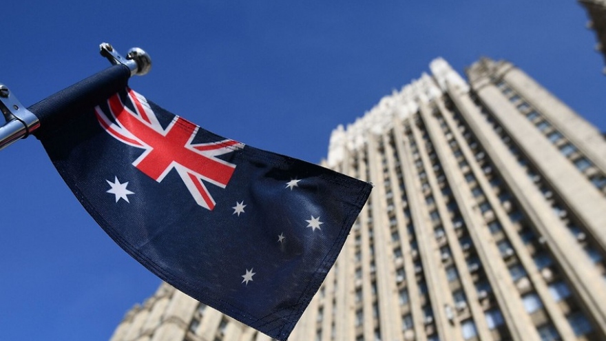 Australia phản đối hành động của Nga, yêu cầu công dân rời Ukraine ngay lập tức