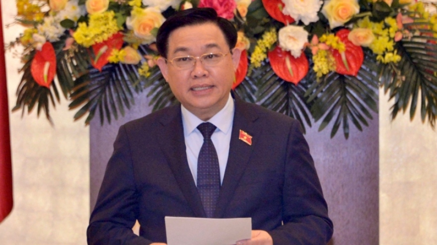 Chủ tịch Quốc hội Vương Đình Huệ chủ trì cuộc làm việc với Ban Thường vụ tỉnh ủy Khánh Hoà