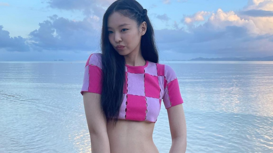 Jennie (BLACKPINK) khoe vòng eo săn chắc, dự show thời trang ở Hawaii