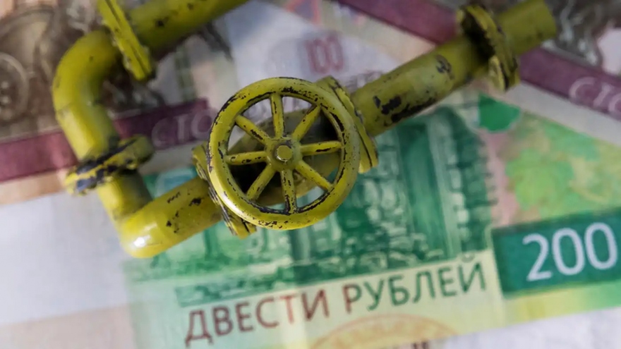Hệ quả khi Nga phản đòn trừng phạt, chuyển thanh toán khí đốt sang đồng rúp