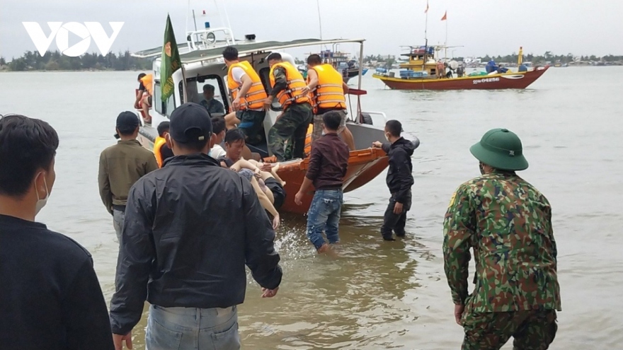 Công an thu giữ thiết bị do thuyền trưởng tàu bị nạn tự ý tháo gỡ, khiến 17 người chết