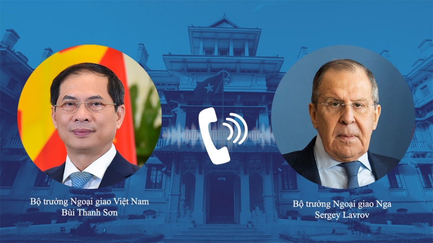 Bộ trưởng Ngoại giao Việt Nam và LB Nga điện đàm về tình hình xung đột tại Ukraine
