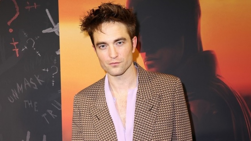 Robert Pattinson tái xuất nhợt nhạt, kém sắc trong buổi ra mắt phim "The Batman"