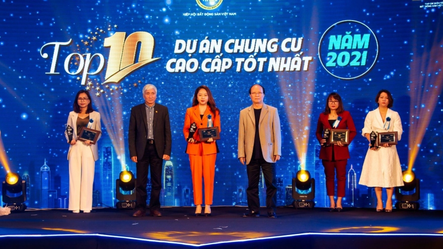 Sunshine Group giành hai giải thưởng lớn tại Lễ Vinh danh các thương hiệu Bất động sản
