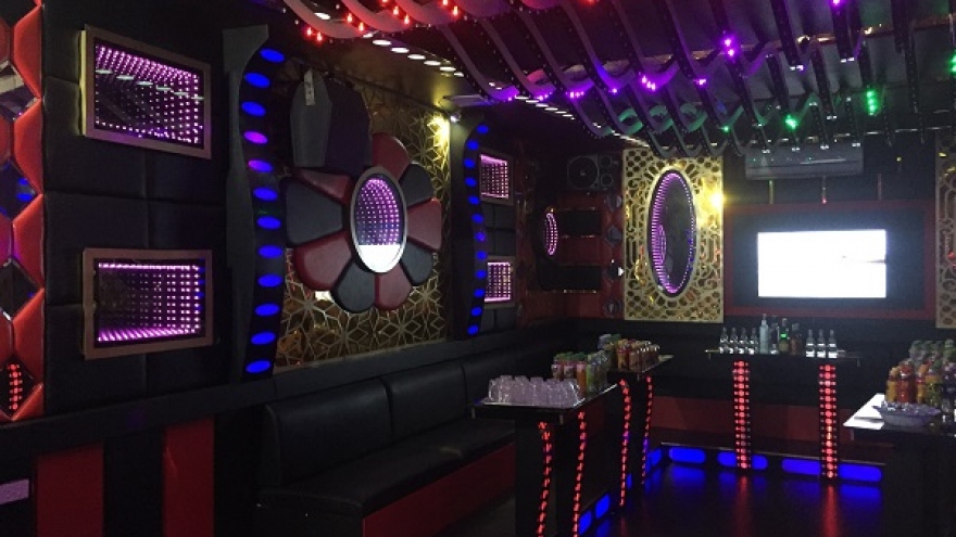 Hải Phòng thử nghiệm mở lại dịch vụ karaoke, vũ trường