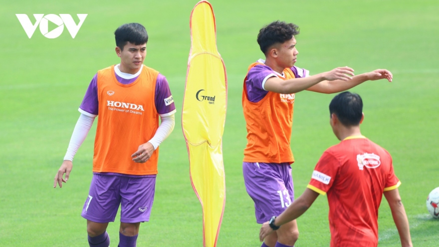 Vietnam U23 side hold first training session ahead of Dubai Cup 2022